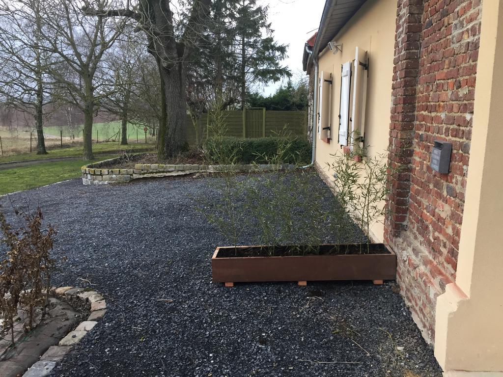 Les Gîtes Du Vieux Frêne Longavesnes Exterior foto